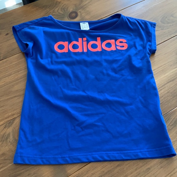 adidas Tops - Adidas t-shirt